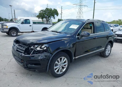 2013 Volkswagen Touareg Vr6 Sport from USA, damaged, VIN WVGEF9BP5DD011802